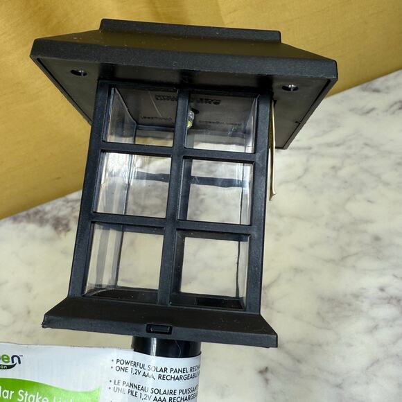 Outdoor Solar Stake Light - Picture 2 of 5